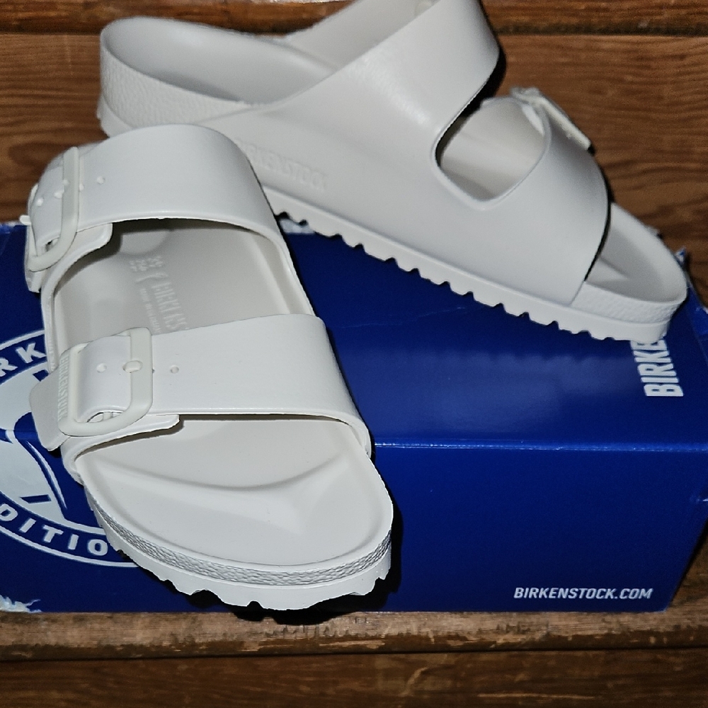 Arizona Eva Birkenstock Classic White Slides